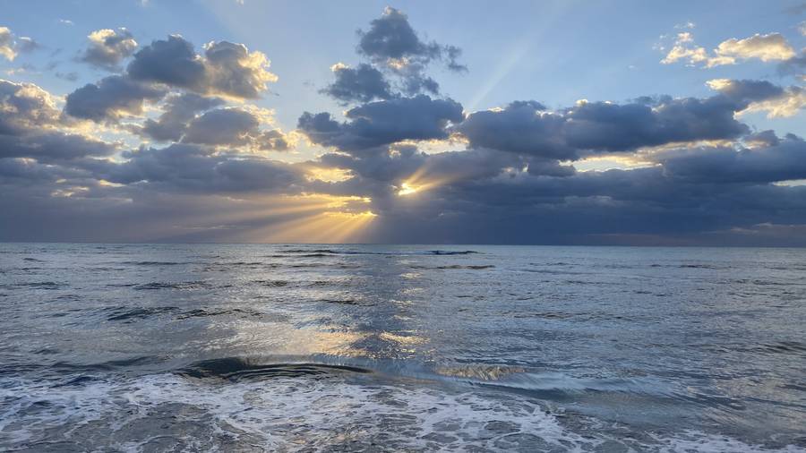 Ocean sunrise view from Key Biscayne